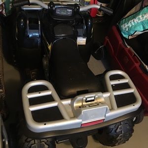 Kawasaki Ride On Quad. Only used several times.